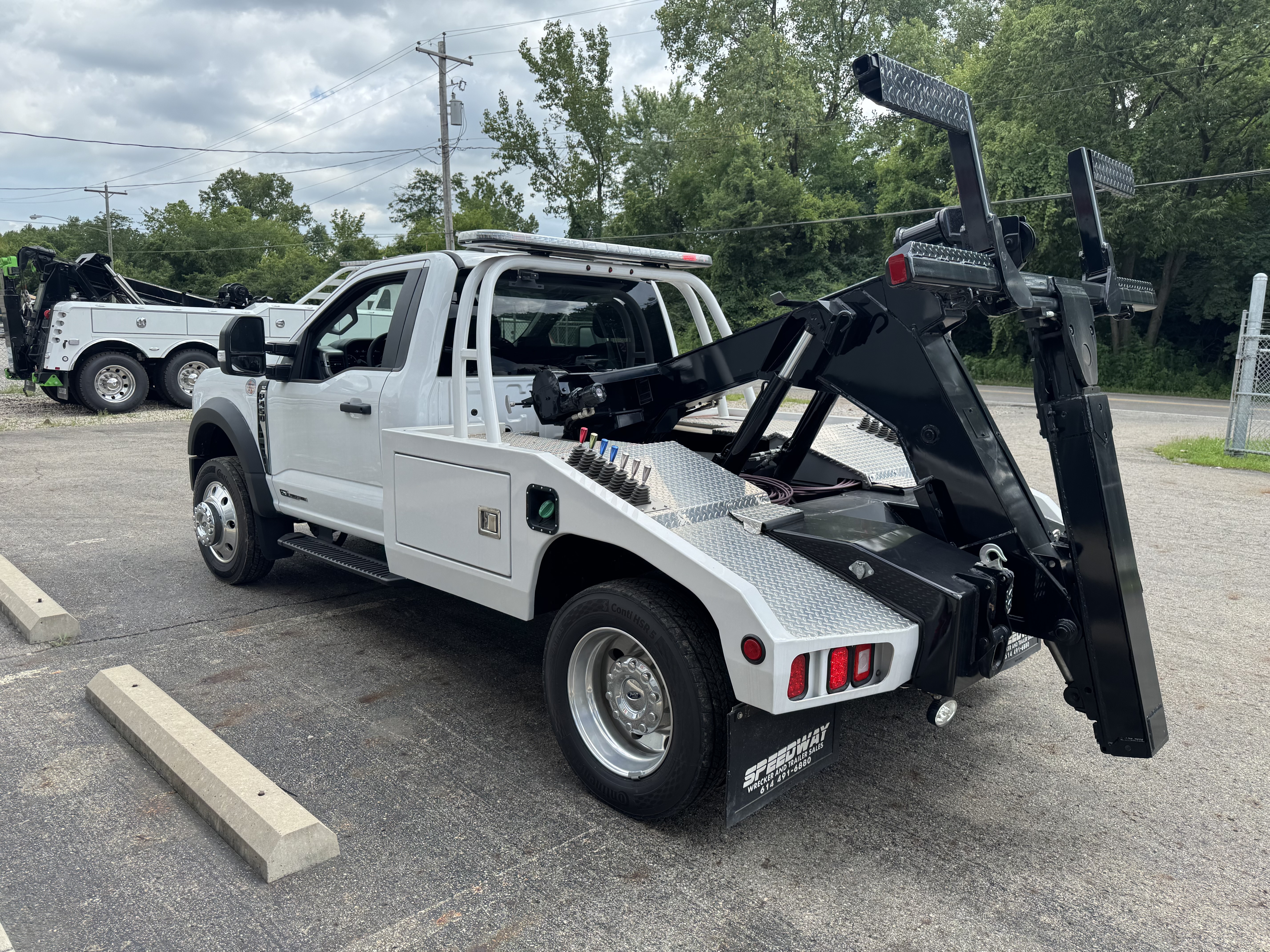Speedway Wrecker Sales